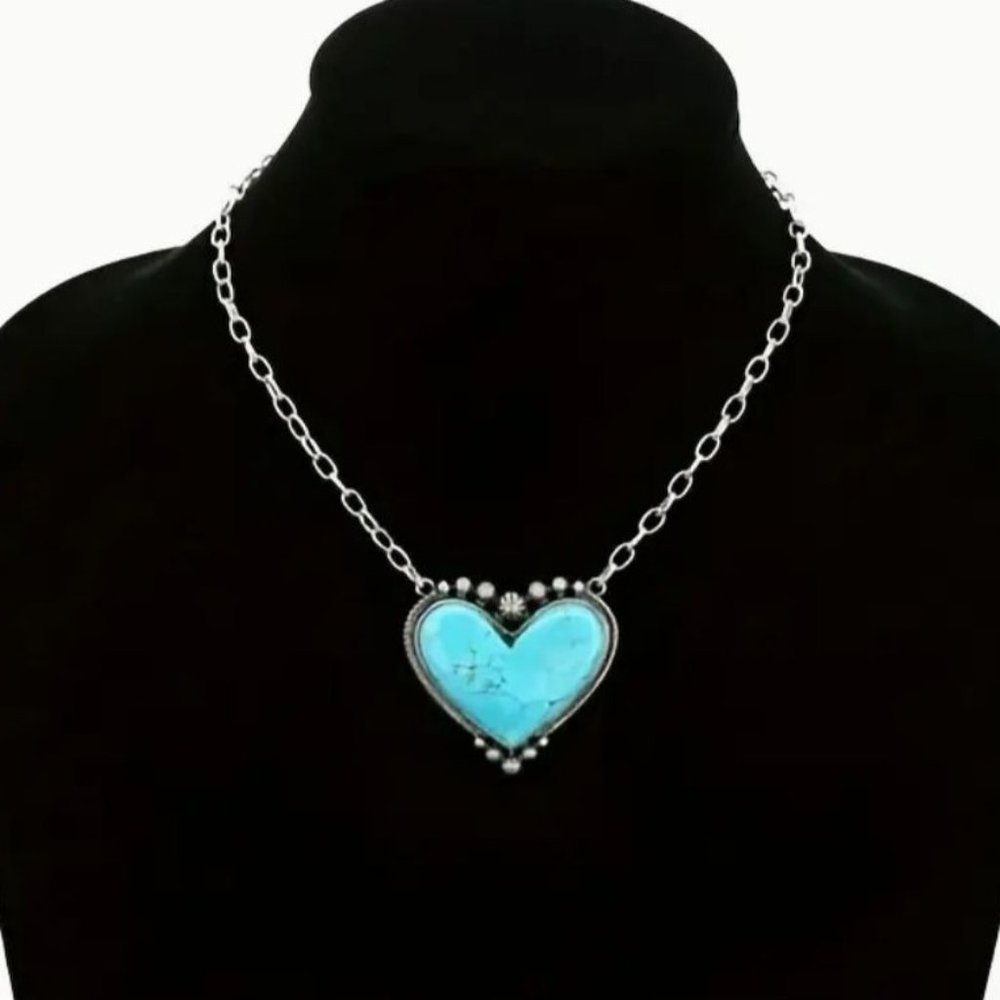 Imitation Turquoise Heart Pendant Necklace Silver Tone